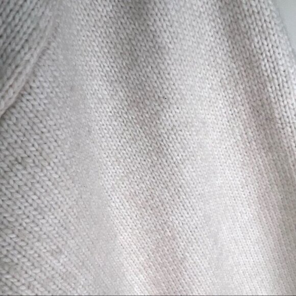 H m Cream Wool Blend Scoop Neck Sweater Size L - Picture 6 of 10